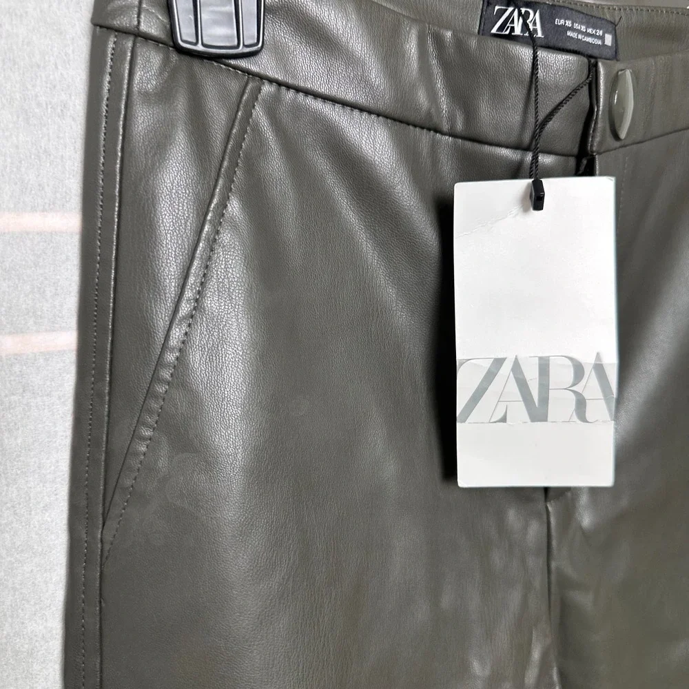 ZARA Black Faux Leather Leggings Hi-Rise Leggings Skinny Pants Size XS